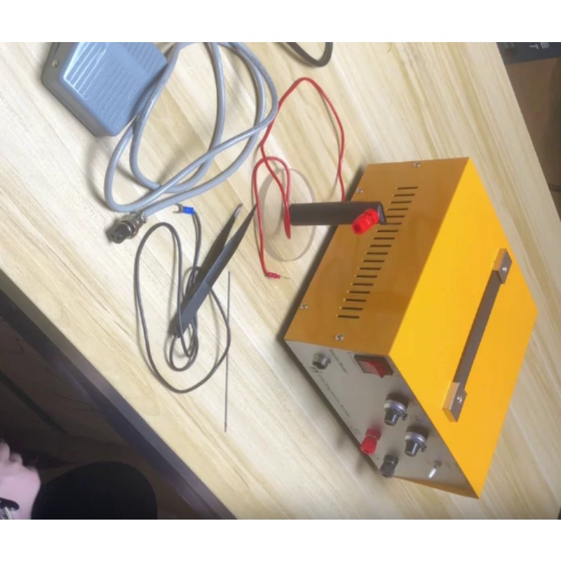 Laser Soldering Machine Handheld - เครื่องเชื่อมจุด 100A เครื่องเชื่อมเลเซอร์ขนาดเล็กแบบมือถือสำหรับงานเครื่องประดับ กำลังสูง เครื่องมือบัดกรีขดลวดและสร้อยข้อมือเครื่องประดับ